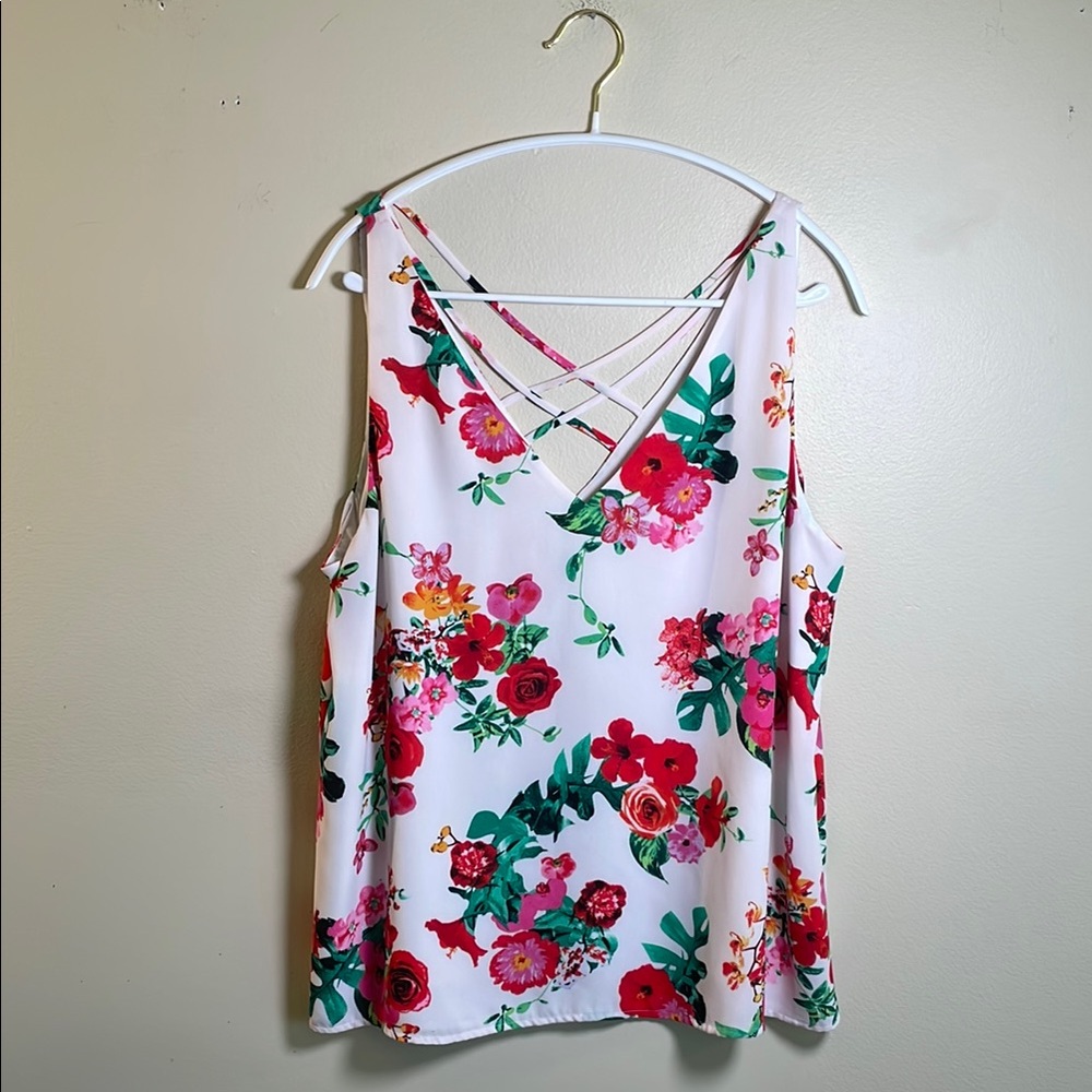 💕 3/$50 BUNDLE Express Red White Floral Strappy Back Sleeveless Tank Top